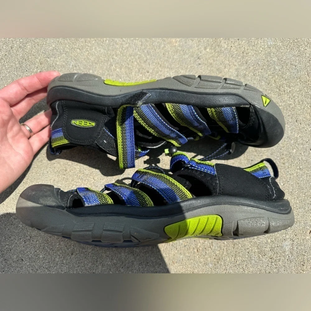 Keens Newport H2 Hiking Sandals - Men’s 7